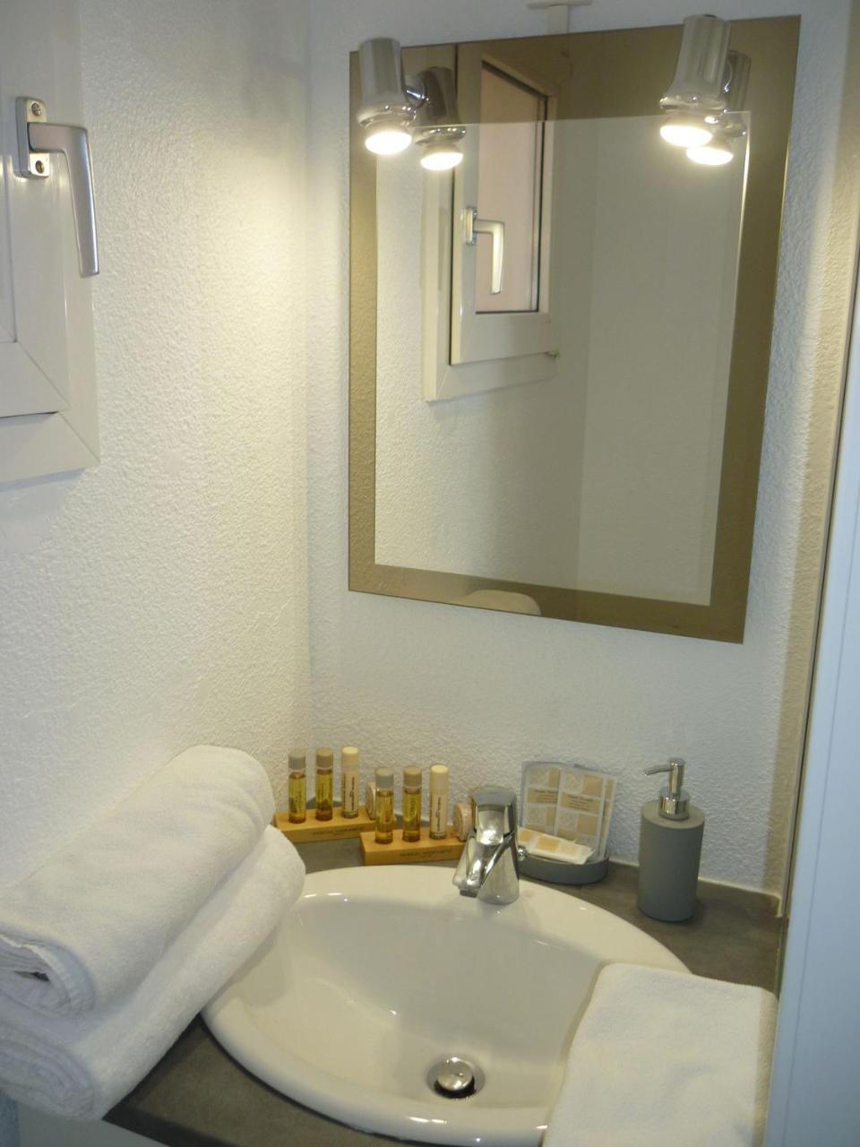 Apartament Les Jardins Du Golf - Mandelieu Zewnętrze zdjęcie